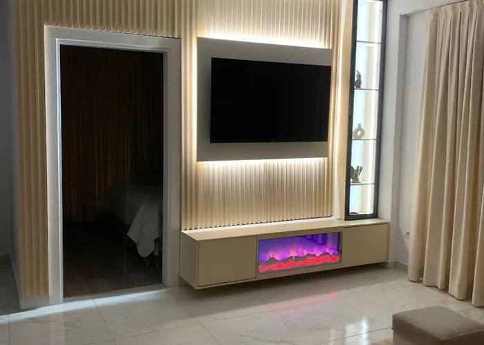 Vila Leon Private